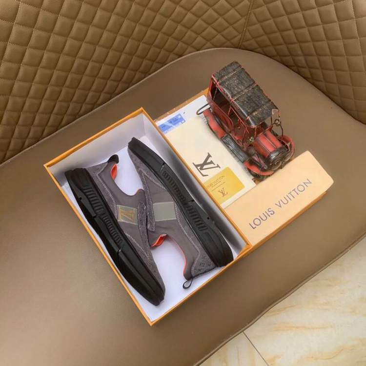 Picture of Louis Vuitton Shoes _SKULVsz38-45mnf020816904